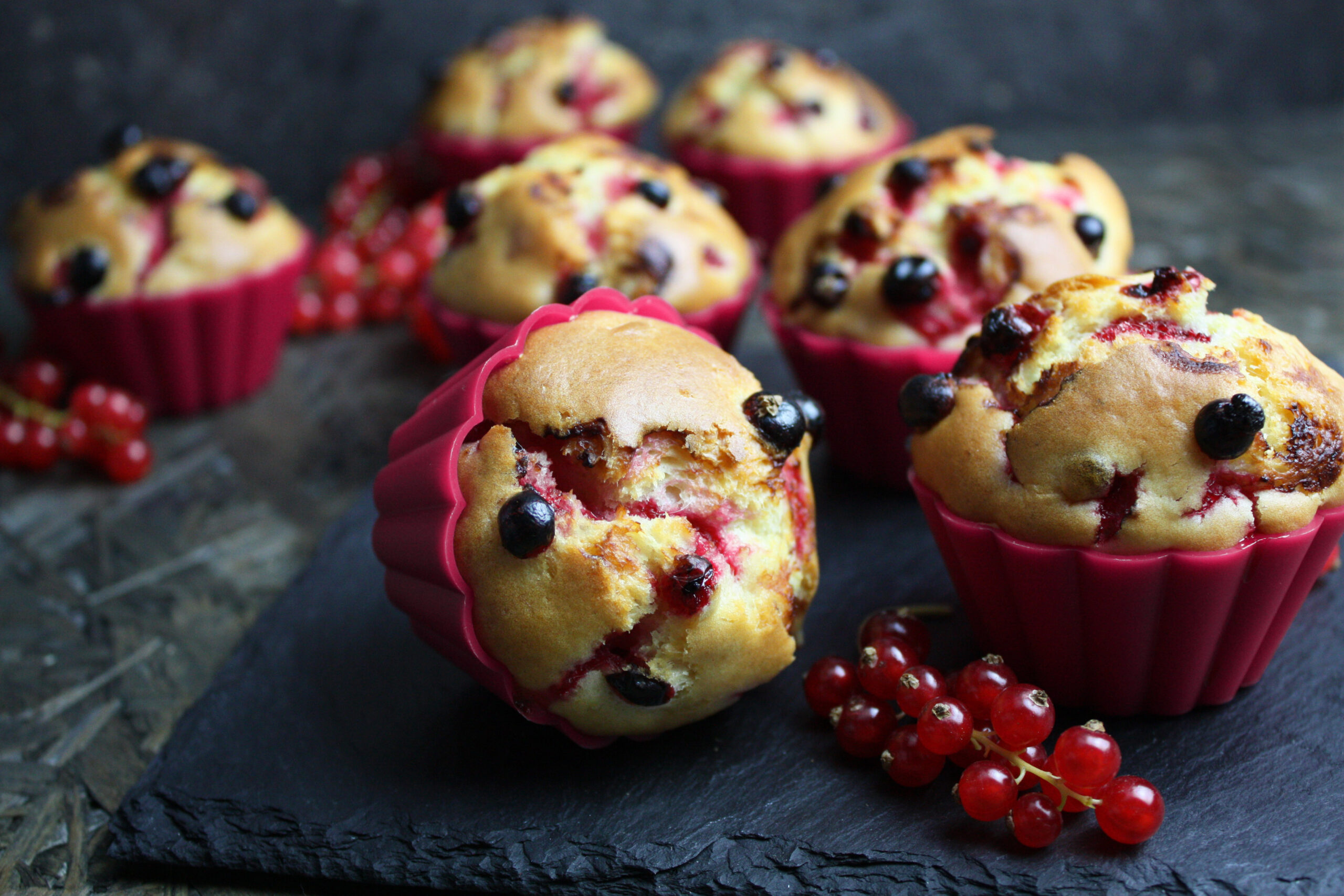 Johannisbeer-Muffins mit Joghurt