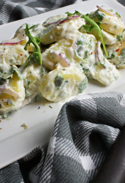 Kartoffelsalat mit Rucola und Joghurt