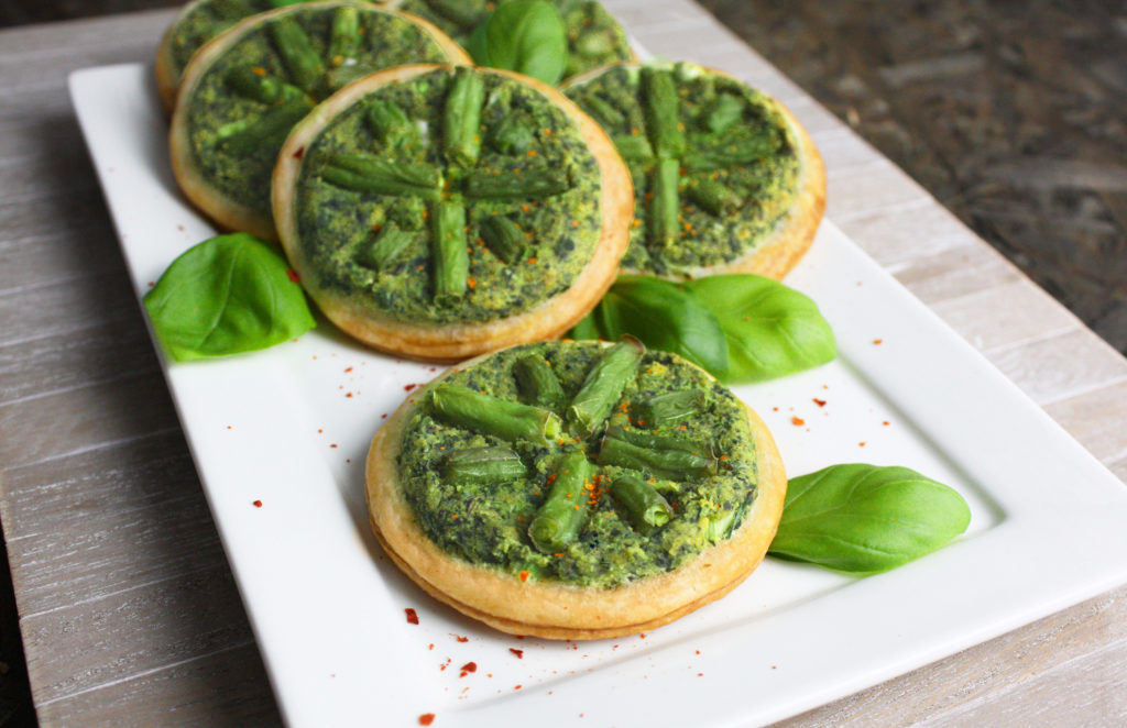 Mini-Quiches mit Spinat und grünen Bohnen - Toastenstein.com