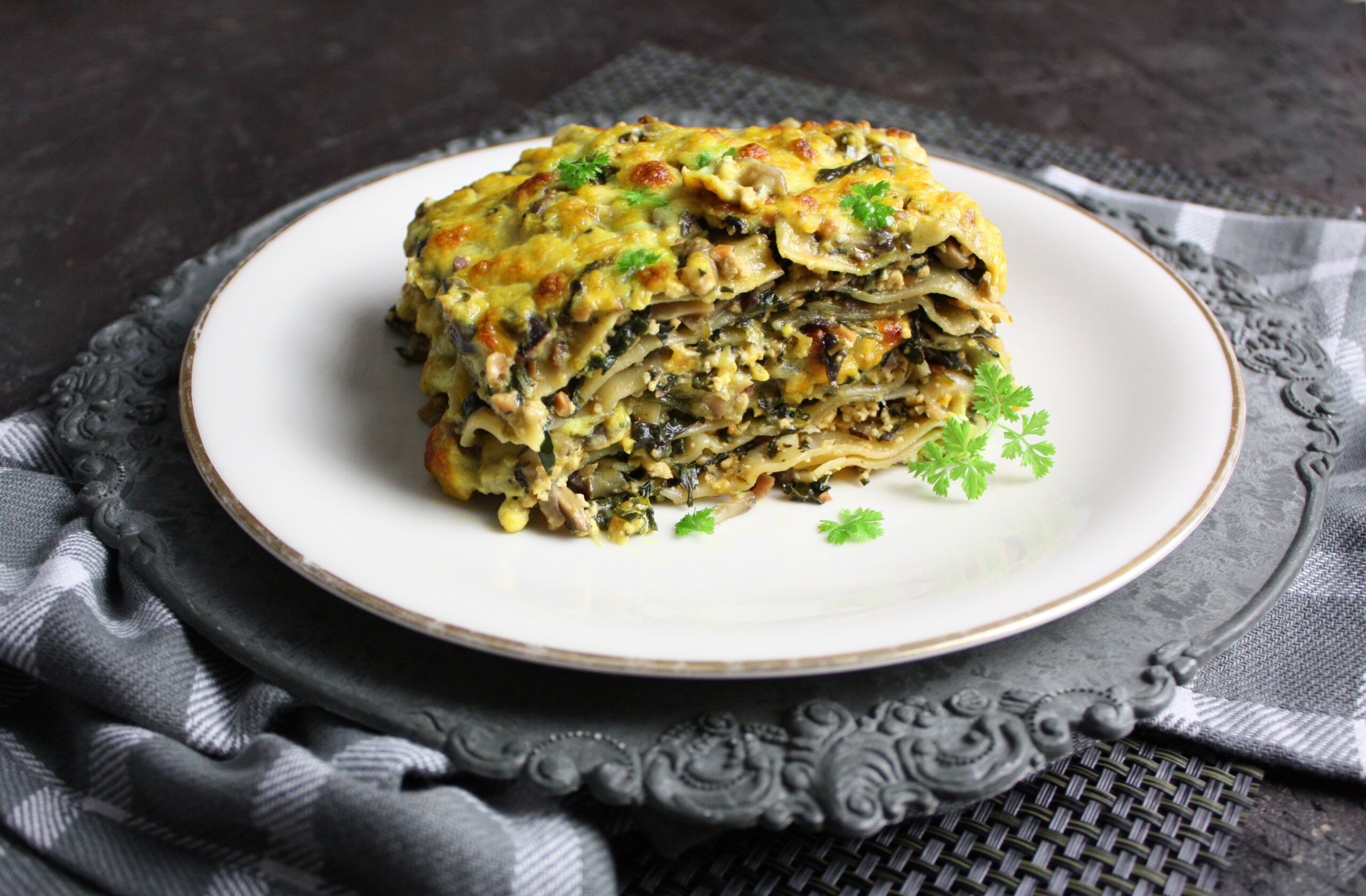 Leckere Champignon-Lasagne mit Spinat