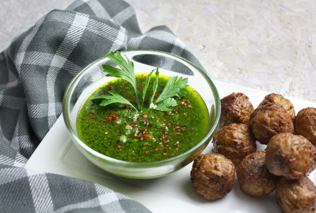 Chimichurri – Scharfe vegane Kräutersauce | Toastenstein