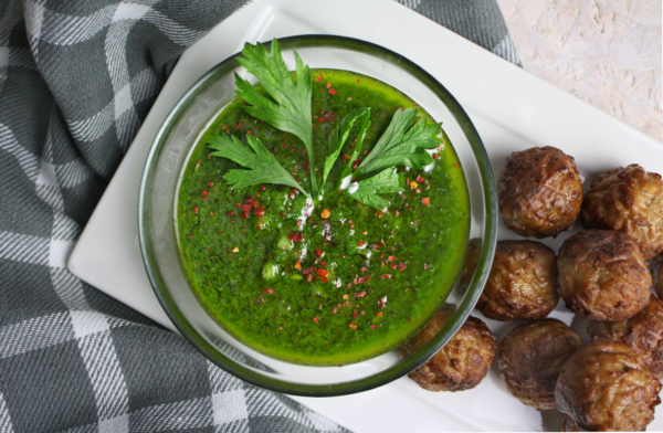 Chimichurri – Scharfe vegane Kräutersauce - Toastenstein.com