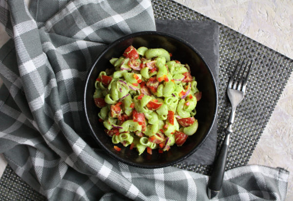 Simpel und gut – Guacamole-Pasta-Salat Simpel und gut - Guacamole-Pasta-Salat