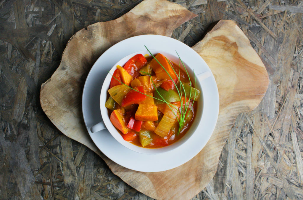 Schnell gemacht - Deftiges Kürbis-Gulasch | Toastenstein.com