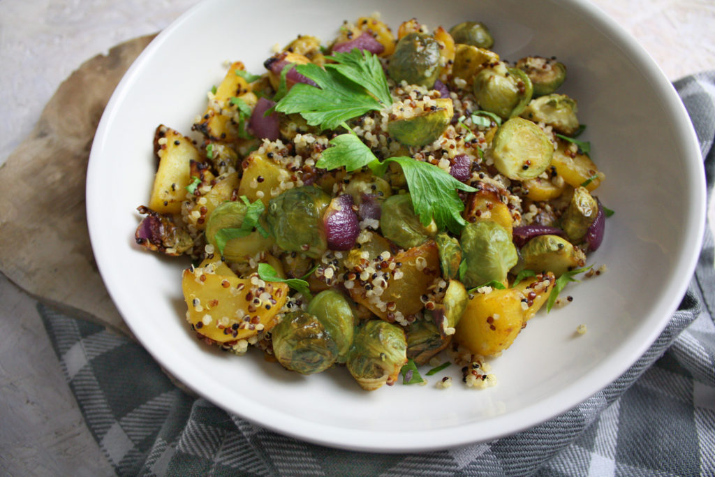 Warmer Kartoffelsalat mit Rosenkohl - Toastenstein.com