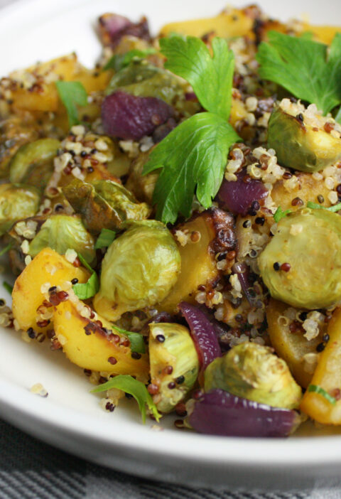 Warmer Kartoffelsalat mit Rosenkohl