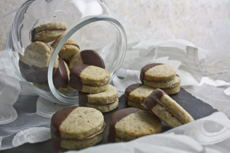 Schokoladige Haselnuss-Nougat-Plätzchen