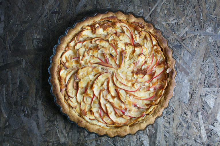 Winterlich warm – Apfel-Marzipan-Tarte - Toastenstein.com