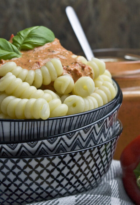 Paprika-Pesto mit Walnüssen