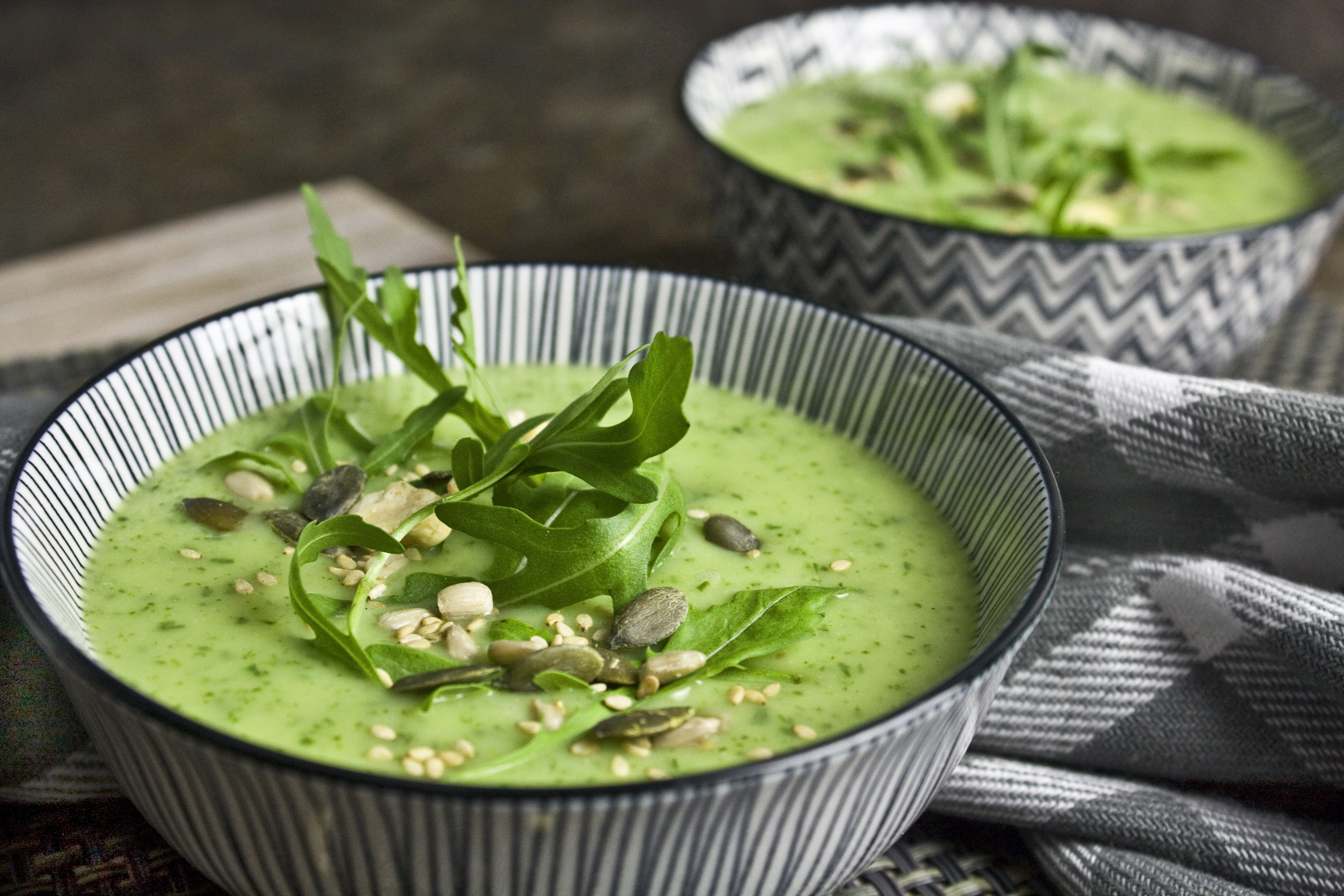 Frisch und Grün – Würzige Rucola-Kresse-Suppe | Toastenstein.com