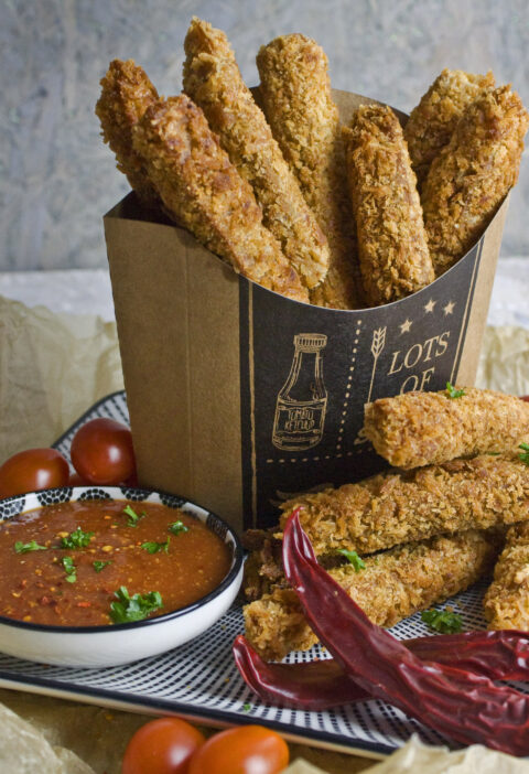 Western Style Seitan Sticks mit Dip