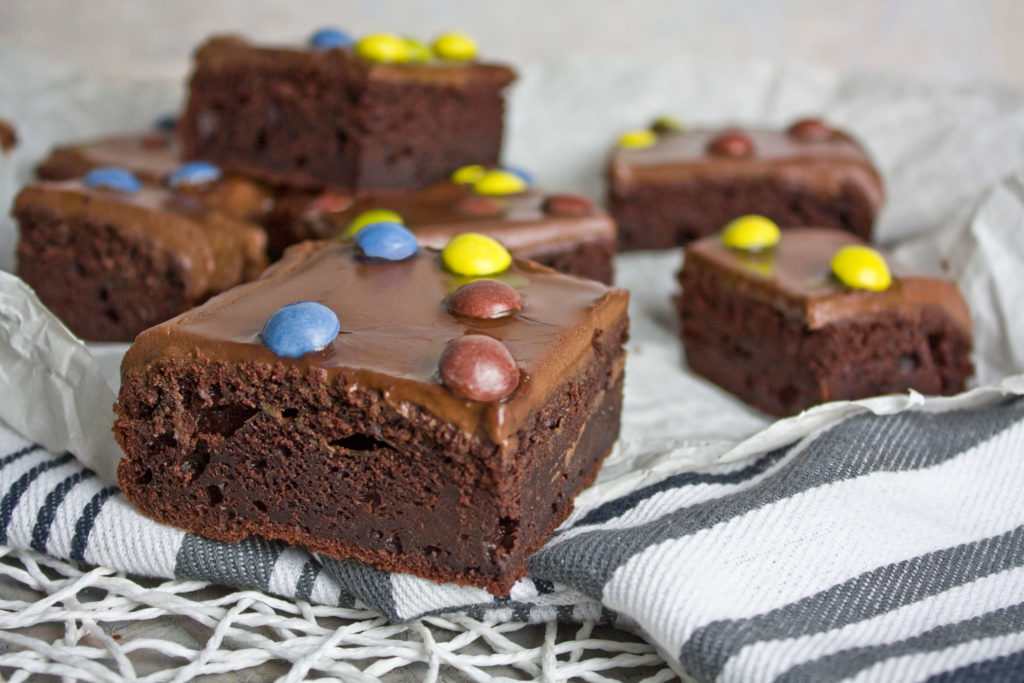 Joghurt Brownies mit Kokos-Schoko-Creme Toastenstein
