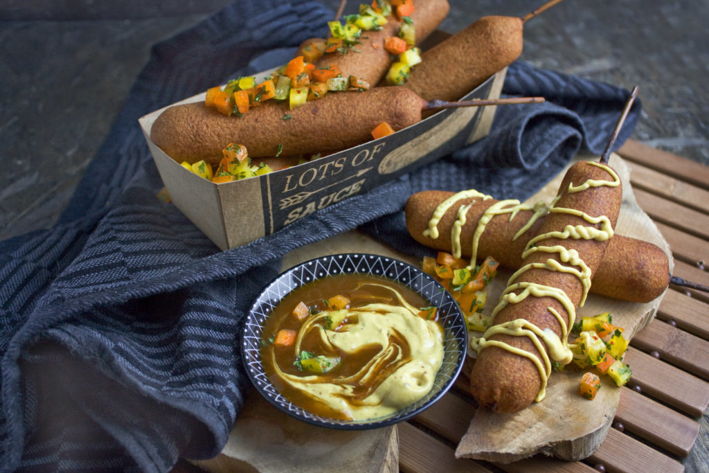 Vegane Corn Dogs mit Seitan-Würstchen | Toastenstein