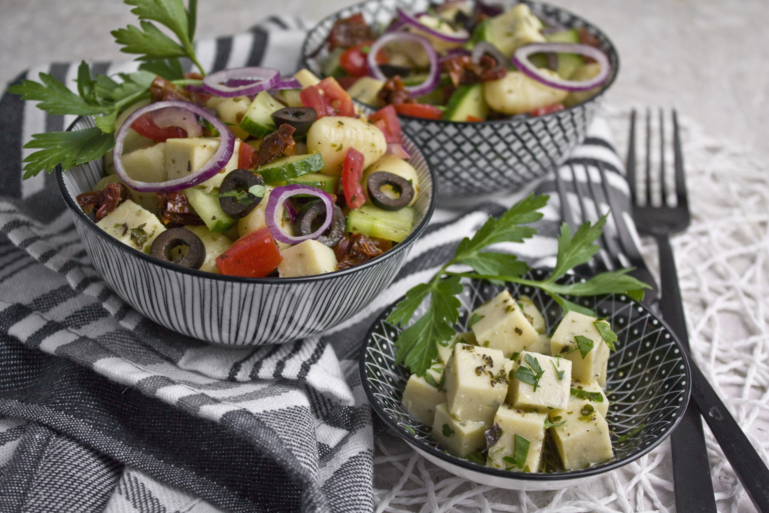 Gnocchisalat mit Kichererbsen-Feta [Cutiekulla] - Toastenstein.com