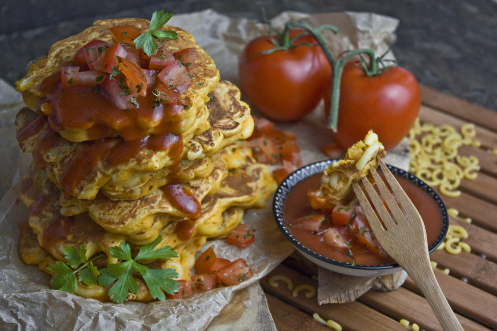 Mac’n’Cheese Pancakes – Carbs on Carbs, baby! | Toastenstein