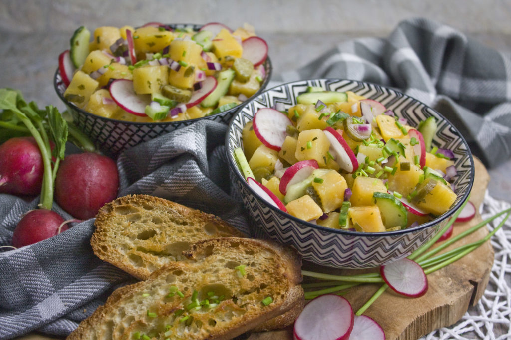 Steckrüben-Salat mit Radieschen | Toastenstein