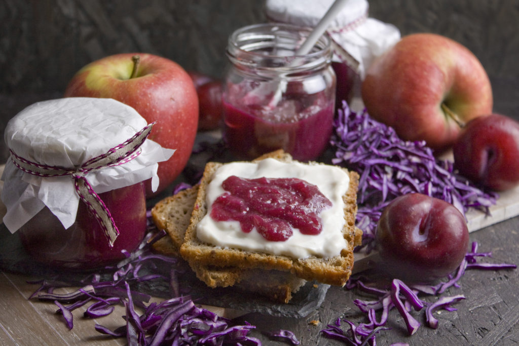 Rotkohl-Marmelade mit Apfel und Pflaume | Toastenstein