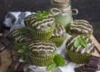 Matcha-Minz-Muffins mit Schokolade