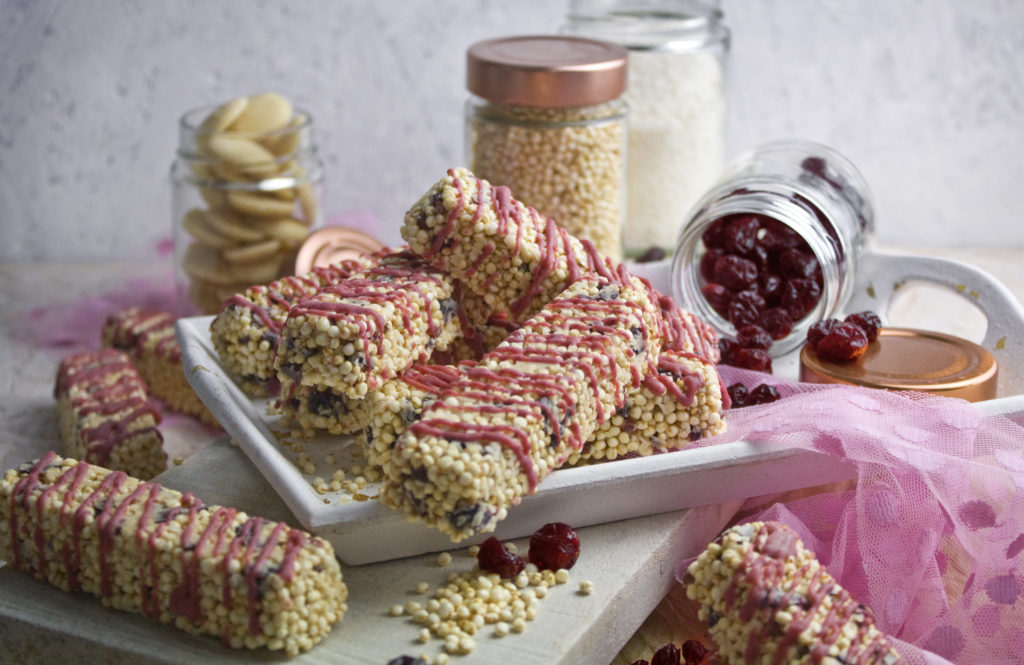 Quinoa-Cranberry-Riegel mit weißer Schokolade | Toastenstein