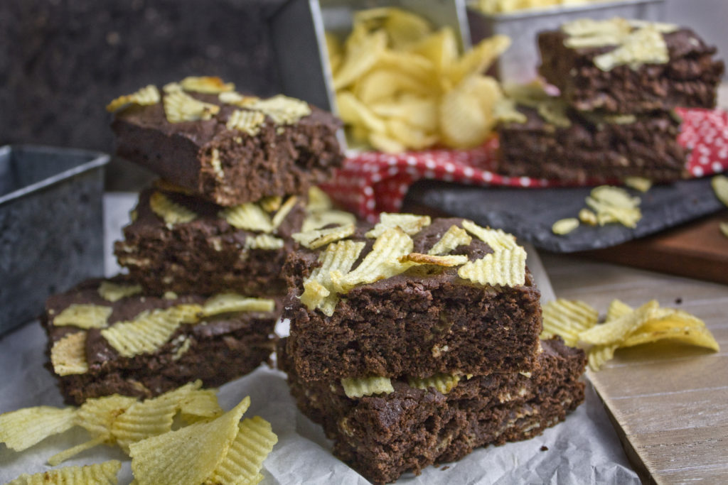 Saftige Kartoffelchip-Brownies [Frankenfoods] | Toastenstein