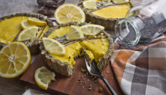 Spritzig-frische Zitronen-Mohn-Tartes | Toastenstein