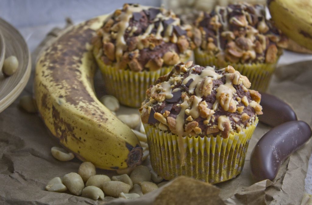 Bananut! – Bananen-Schoko-Erdnuss-Muffins - Toastenstein.com