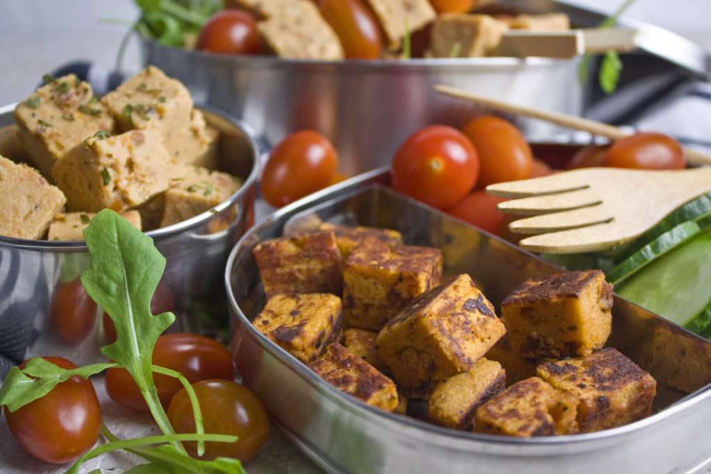 Tomaten-Tofu aus Kichererbsenmehl | Toastenstein