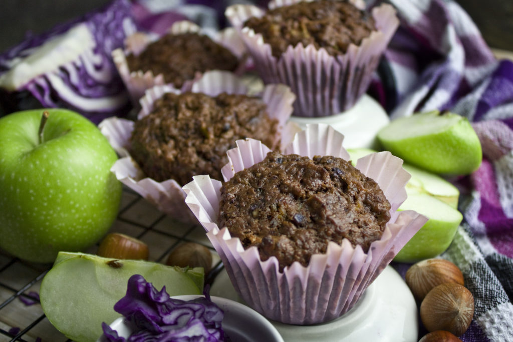 Apfel-Rotkohl-Muffins mit Haselnüssen [Frankenfoods] - Toastenstein.com