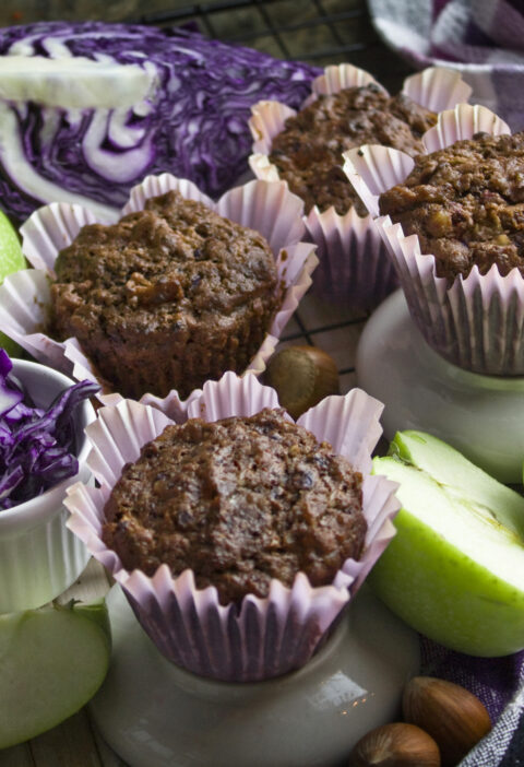 Apfel-Rotkohl-Muffins mit Haselnüssen | Toastenstein