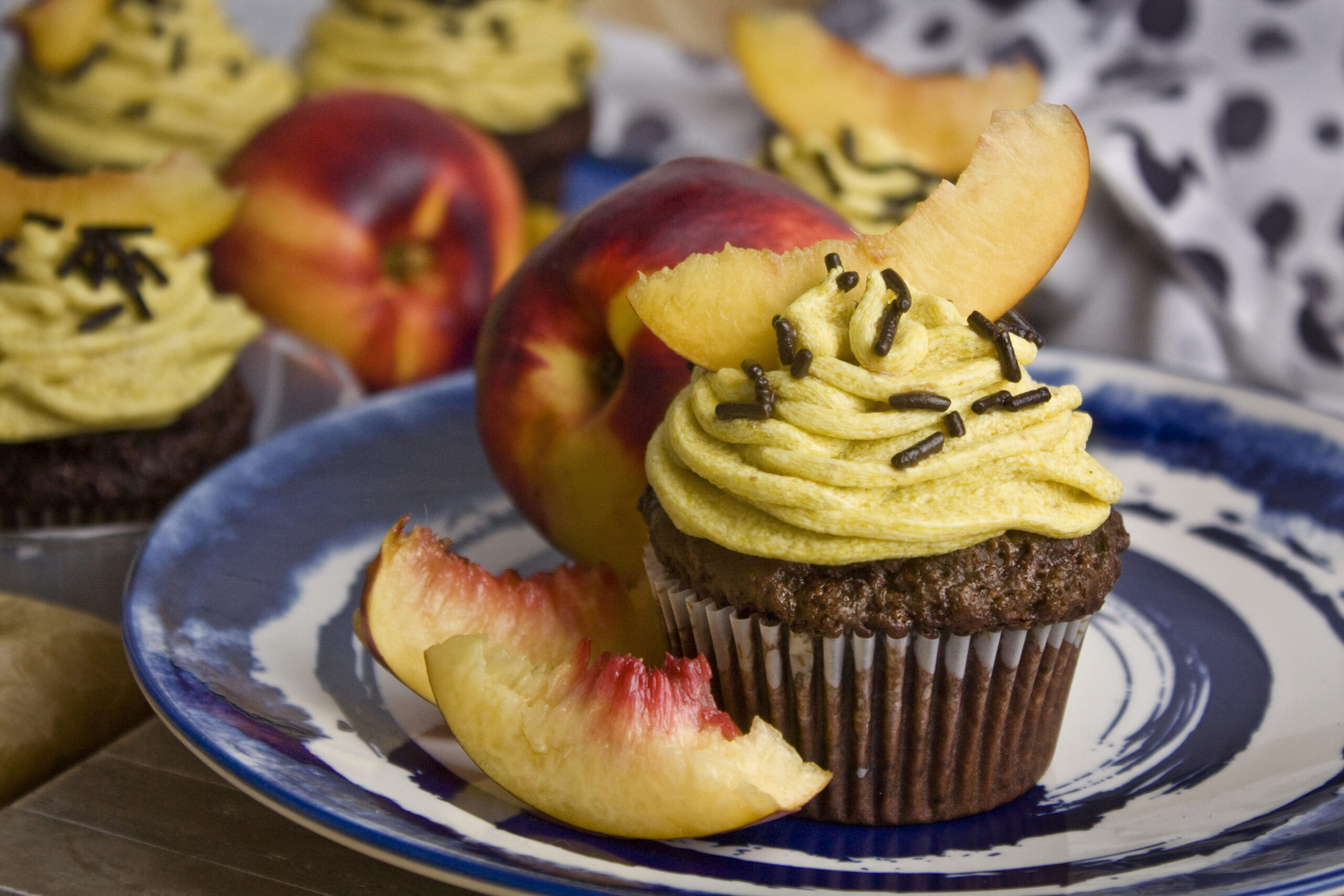 Blumenkohl-Nektarinen-Cupcakes mit Ingwer [Frankenfoods] | Toastenstein