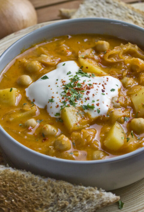 Sauerkraut-Hummus-Suppe mit Kichererbsen | Toastenstein
