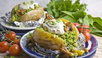 Kumpir mit Bärlauch-Couscous-Füllung | Toastenstein