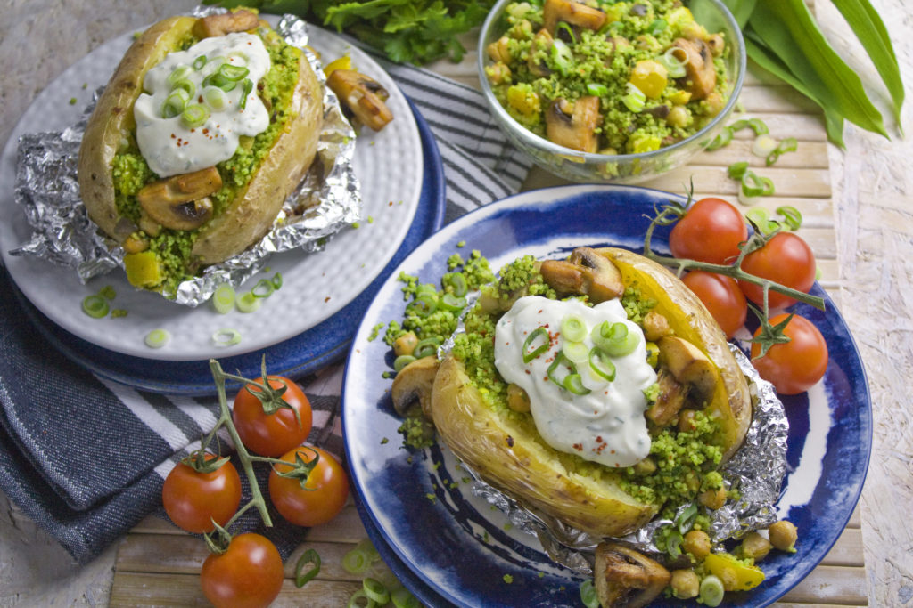 Kumpir mit Bärlauch-Couscous-Füllung | Toastenstein