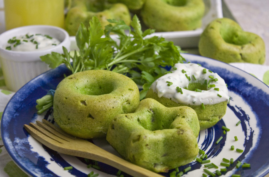 Gebackene Bärlauch-Petersilien-Donuts | Toastenstein