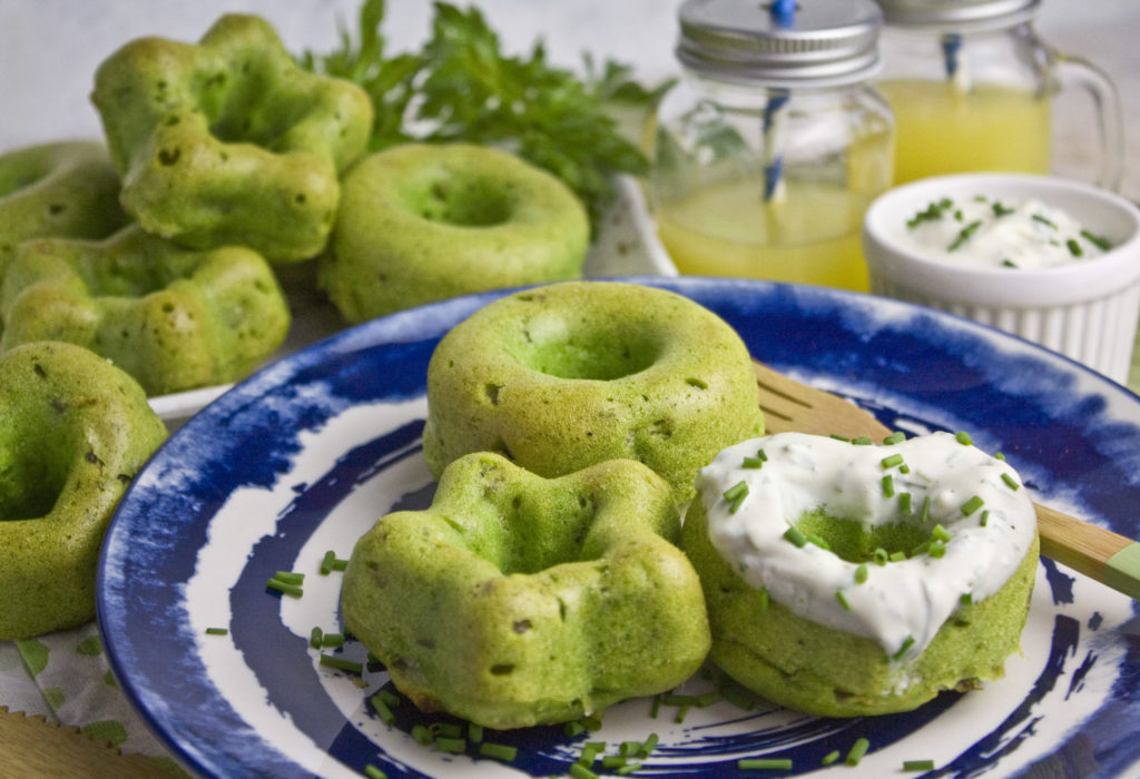 Gebackene Bärlauch-Petersilien-Donuts | Toastenstein