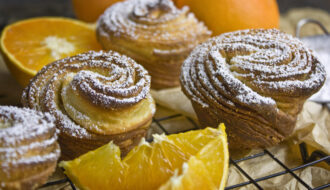 Orangen-Vanille-Cruffins [Frankenfood] | Toastenstein