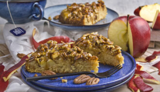 Apfel-Karamell-Kuchen mit Pekannüssen | Toastenstein
