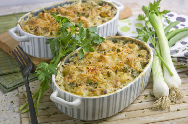 Kartoffel-Spargel-Auflauf mit Frühlingszwiebeln - Toastenstein.com