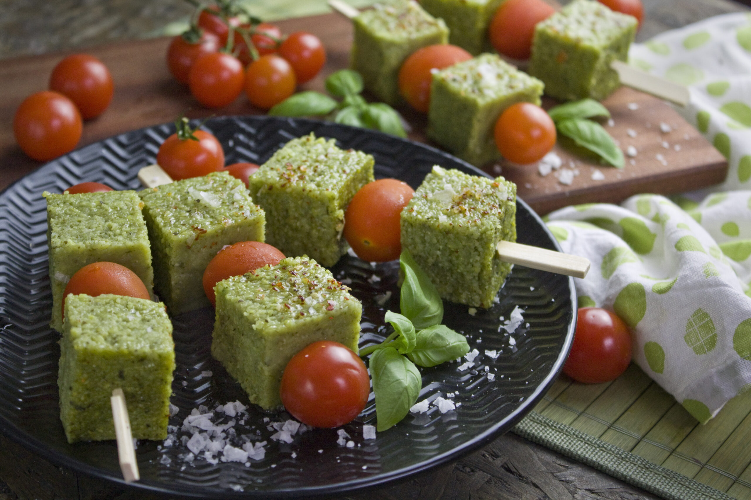 Fingerfood! - Basilikum-Polenta-Spieße | Toastenstein