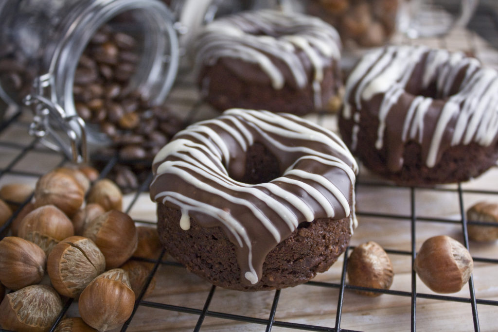 Kaffee-Nuss-Donuts aus dem Ofen | Toastenstein
