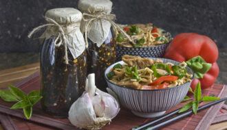 Selbstgemachte vegane Teriyaki-Sauce | Toastenstein