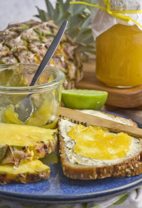 Ananas-Mango-Limetten-Marmelade - Tropi-Frutti! | Toastenstein