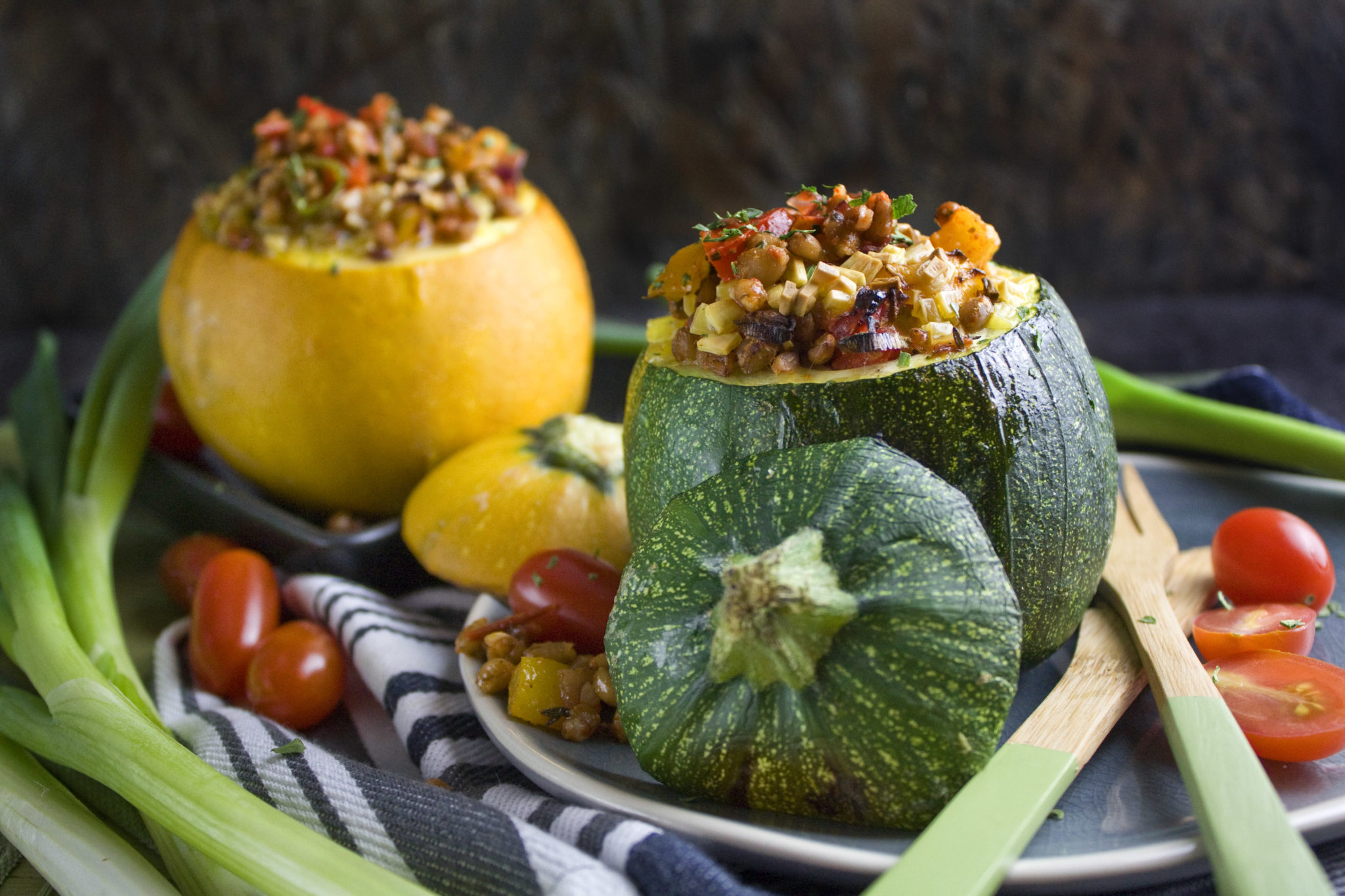 Gefüllte Dinkel-Zucchini – Frisch aus dem Ofen! - Toastenstein.com
