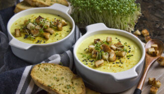 Pastinaken-Curry-Suppe
