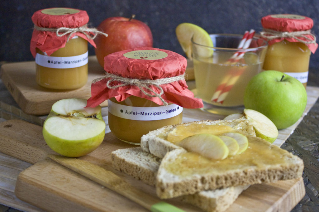 Apfel-Marzipan-Gelee mit Orange - Toastenstein.com