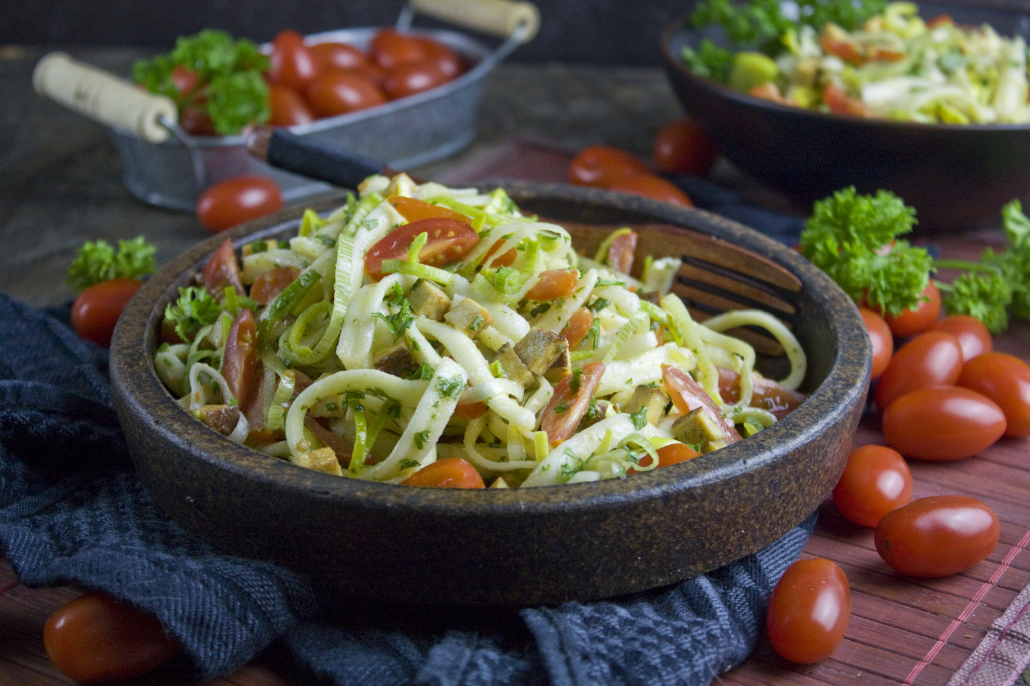 Spätzle-Lauch-Salat – Nudelsalat mal anders! - Toastenstein.com