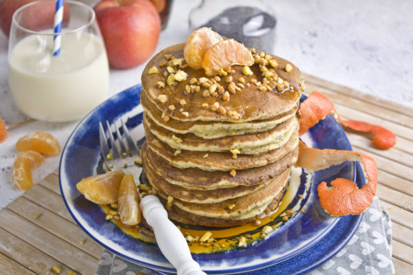 Nektarinen-Mohn-Pancakes #pancakesunday | Toastenstein Nektarinen-Mohn-Pancakes #pancakesunday | Toastenstein