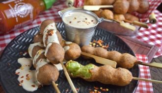 Frittierter Rosenkohl am Spieß | Toastenstein