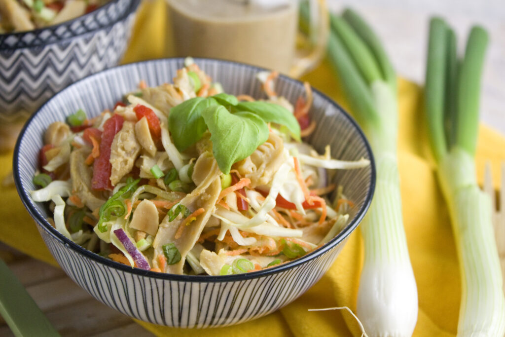 Veganer Thai-Chicken-Salat | Toastenstein