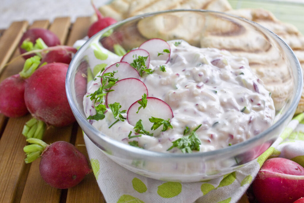 Radieschen-Tzatziki
